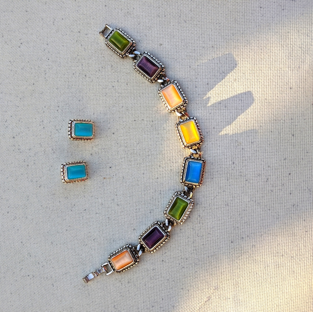 Lia Sophia bracelet and earring set